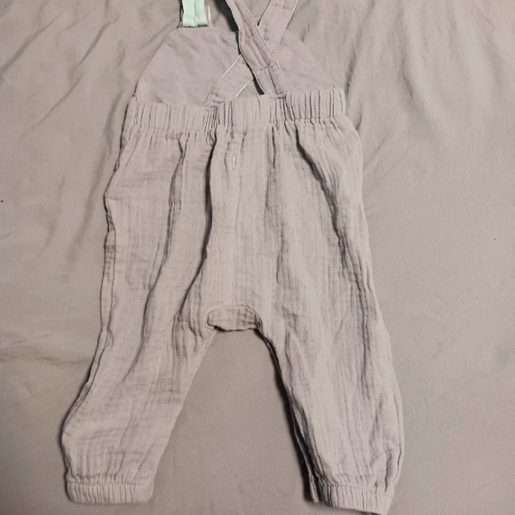 Three Pieces for Baby - Picture 4 of 5